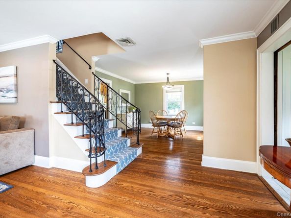 33 Purdy Court S, Rockville Centre NY 11570