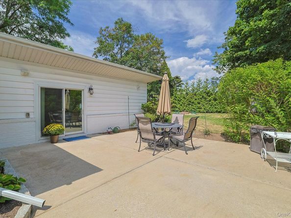 33 Purdy Court S, Rockville Centre NY 11570