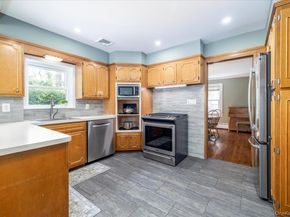 33 Purdy Court S, Rockville Centre NY 11570