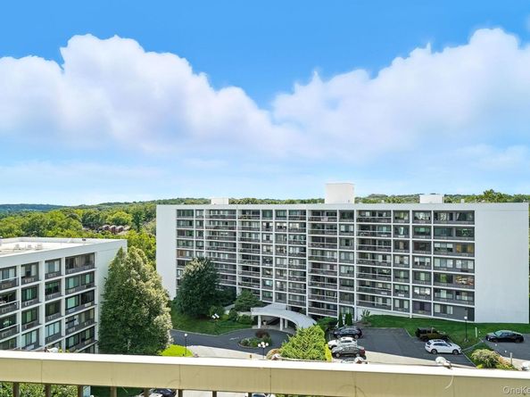 300 High Point Drive PH4, Hartsdale NY 10530