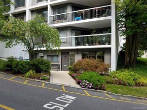 300 High Point Drive PH4, Hartsdale NY 10530