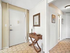 300 High Point Drive PH4, Hartsdale NY 10530
