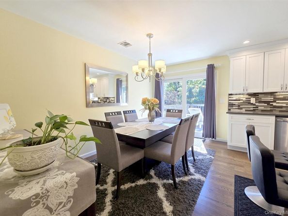 8 Heather Court, Middle Island NY 11953
