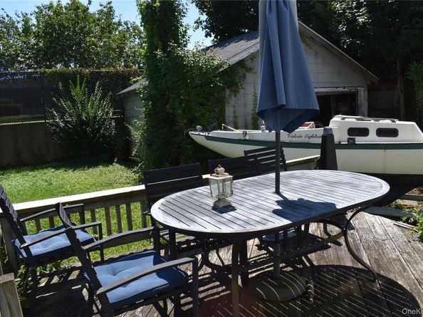 2462 Marine Place, Bellmore NY 11710