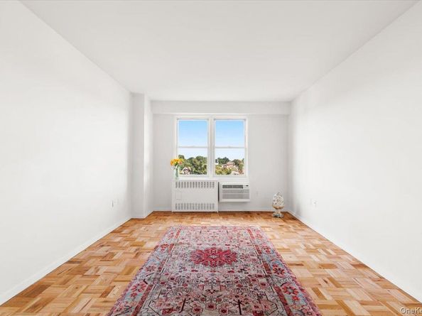 1841 Central Park Avenue 4K, Yonkers NY 10710