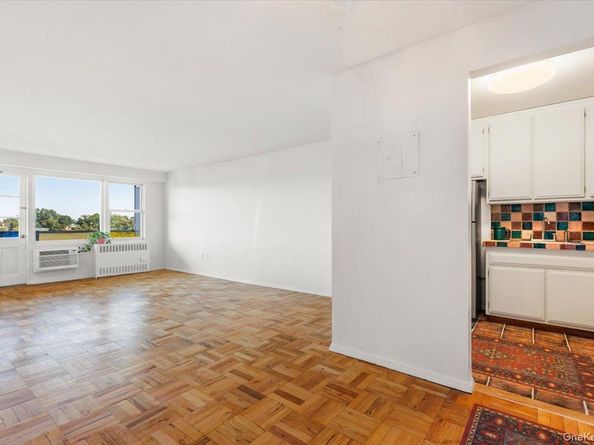 1841 Central Park Avenue 4K, Yonkers NY 10710