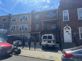 848 E 214th Street, Bronx NY 10467