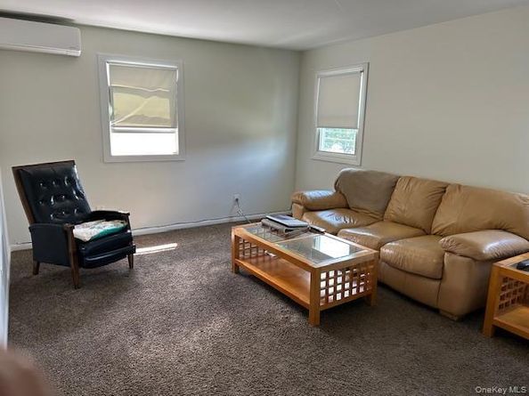 1645 Lincoln Avenue, Bohemia NY 11716