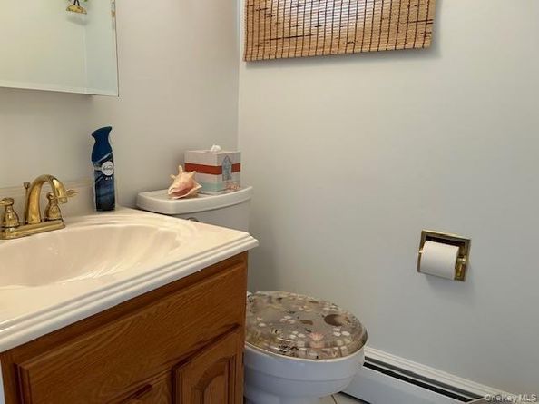 1645 Lincoln Avenue, Bohemia NY 11716