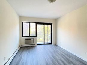 144-48 Roosevelt Avenue 3B, Flushing NY 11354
