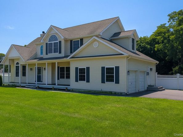 2 Anthony, Rocky Point NY 11778