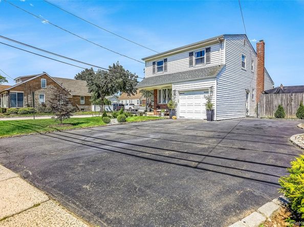 241 Hendrickson Avenue, Lynbrook NY 11563