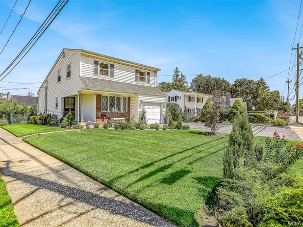 241 Hendrickson Avenue, Lynbrook NY 11563