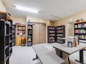 522 Shore Road 4W, Long Beach NY 11561