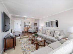 522 Shore Road 4W, Long Beach NY 11561