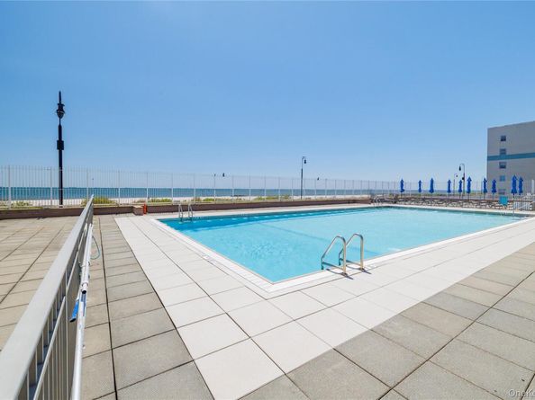 522 Shore Road 4W, Long Beach NY 11561