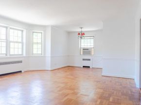 7 chateaux Circle 7E, Scarsdale NY 10583