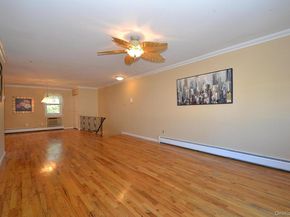11 Glen Hollow Drive D15, Holtsville NY 11742
