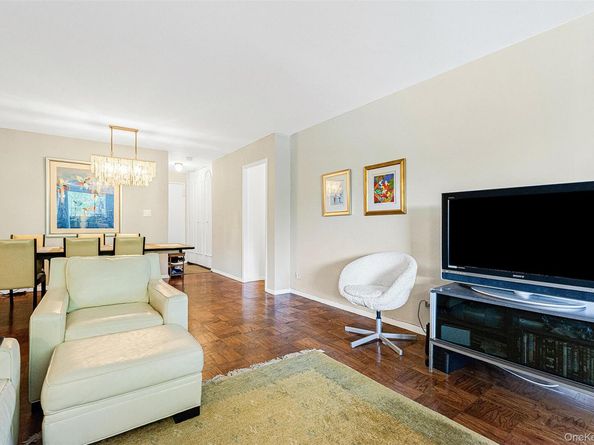 110-11 Queens Boulevard 3L, Forest Hills NY 11375