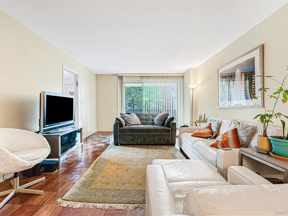 110-11 Queens Boulevard 3L, Forest Hills NY 11375
