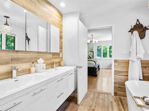 14 Leatherstocking Lane, Mamaroneck NY 10543