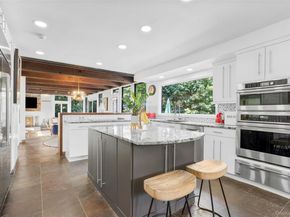 14 Leatherstocking Lane, Mamaroneck NY 10543