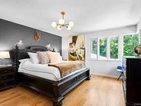 14 Leatherstocking Lane, Mamaroneck NY 10543