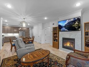 17 Seasons Way 17, Dix Hills NY 11746