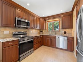 52 Westwood Road S, Massapequa Park NY 11762