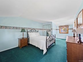 52 Westwood Road S, Massapequa Park NY 11762