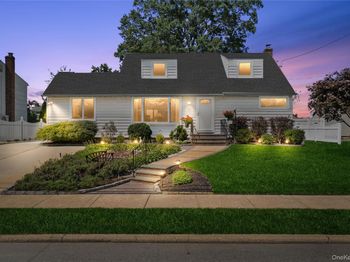 52 Westwood Road S