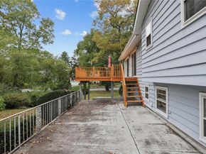 2 Willa Way, Eastchester NY 10709