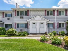 10 Smithtown Boulevard 6A, Smithtown NY 11787