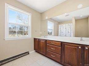 63 Pinedale Avenue, Farmingville NY 11738