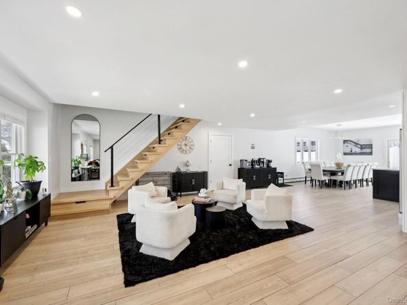 1361 Kew Avenue, Hewlett NY 11557