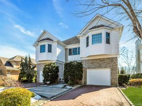 58 Stone Hill Drive S, Manhasset NY 11030
