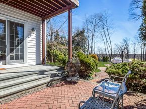 58 Stone Hill Drive S, Manhasset NY 11030