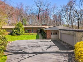 98 Cushman Road, Scarsdale NY 10583