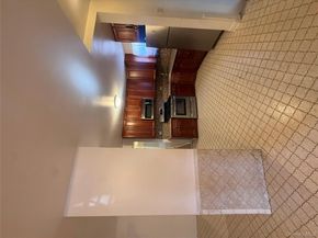 849 E 221st Street, Bronx NY 10467