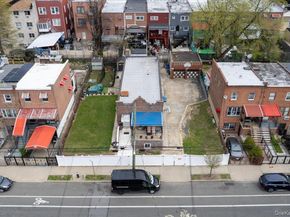 1021 E 213th Street 1, Bronx NY 10469