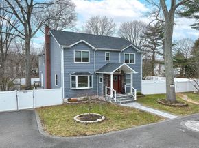 2457 New York Avenue, Melville NY 11747
