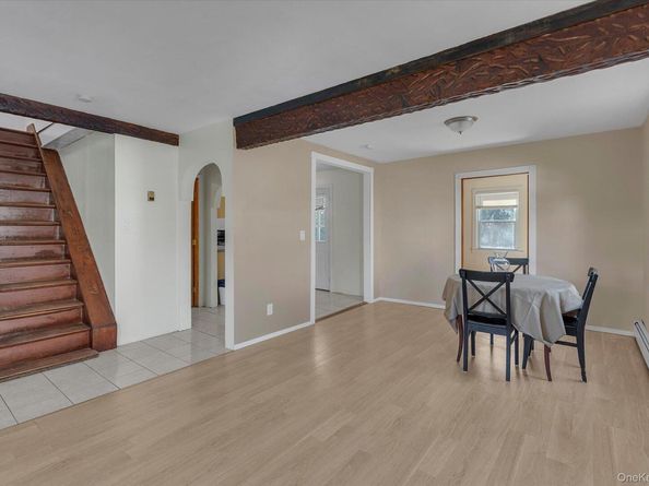 42 E 16th Street, Huntington Station NY 11746