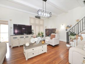 13071 225th Street, Laurelton NY 11413