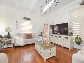 13071 225th Street, Laurelton NY 11413