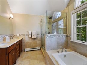 33 Walters Avenue, Cold Spring Harbor NY 11724