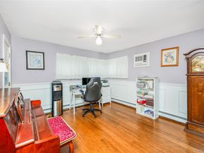 60 Tiptop Lane, Hicksville NY 11801