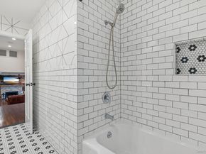 33 Scudders Lane, Glen Head NY 11545