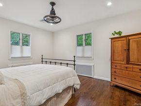 33 Scudders Lane, Glen Head NY 11545