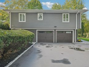 33 Scudders Lane, Glen Head NY 11545