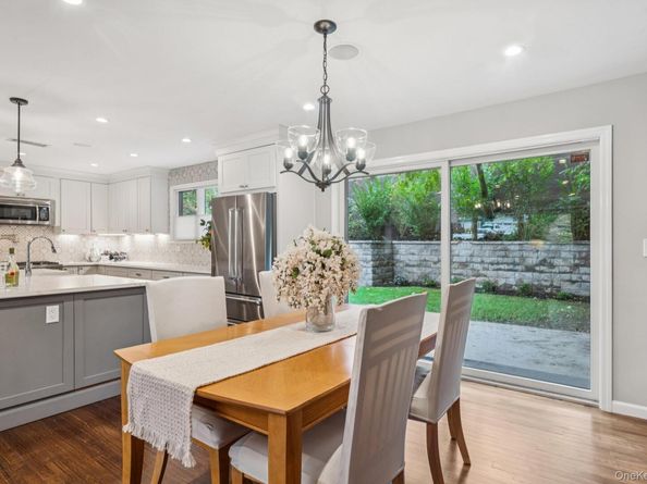 33 Scudders Lane, Glen Head NY 11545